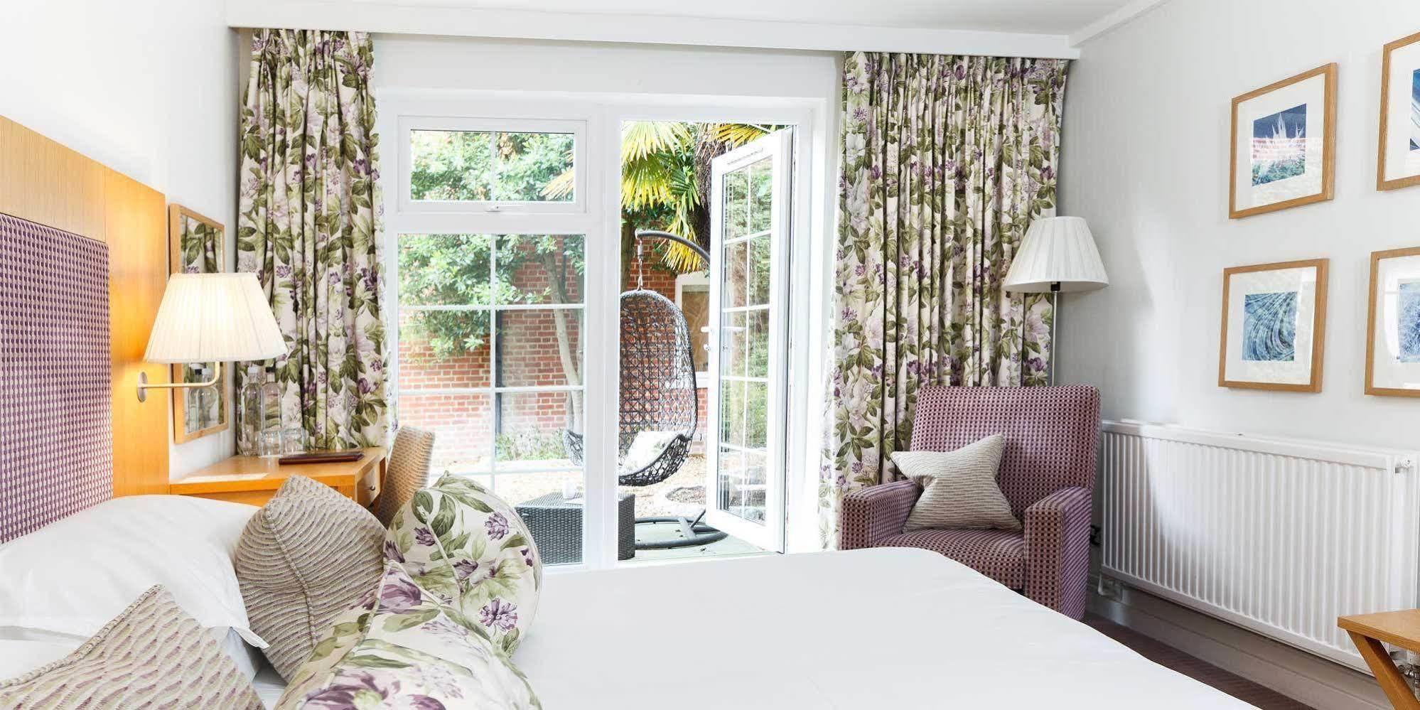 Champneys Henlow Bagian luar foto